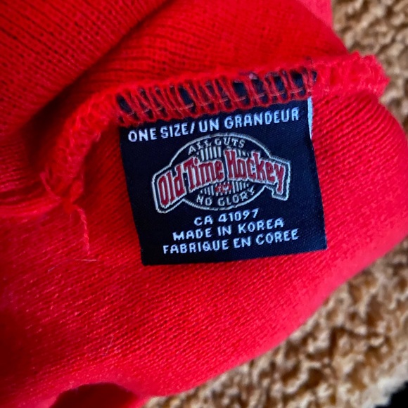 NWOT Montréal Canadiens toque - Picture 2 of 4